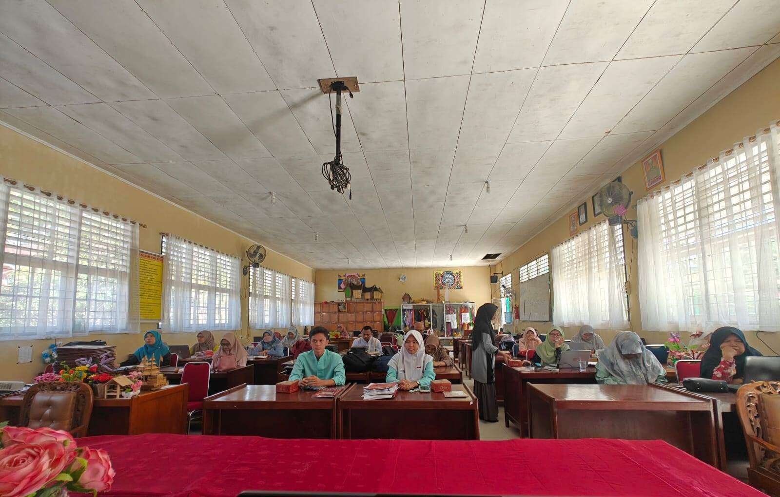 Perumusan Visi, Misi, dan Tujuan Sekolah sebagai bagian dari upaya penguatan arah kebijakan dan perencanaan strategis sekolah